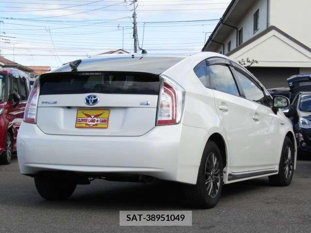 Toyota PRIUS 2012-11 211198-7