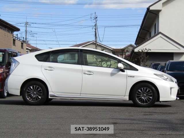 Toyota PRIUS 2012-11 211198-3
