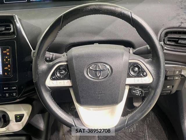 Toyota PRIUS 2016-01 219941-11