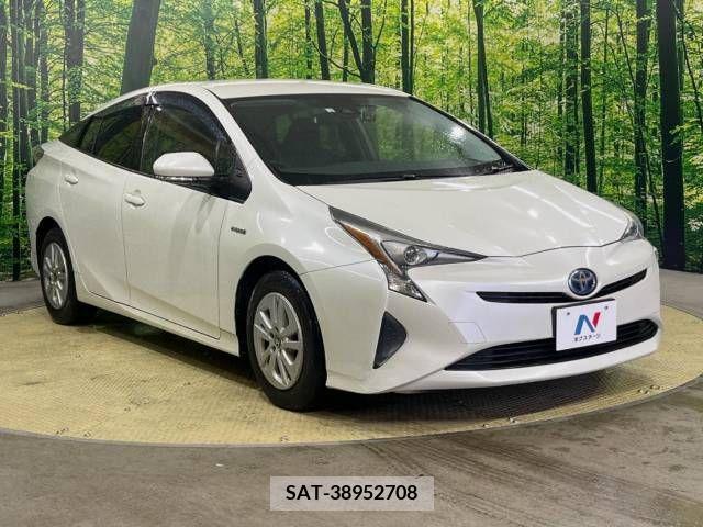 Toyota PRIUS 2016-01 219941-16