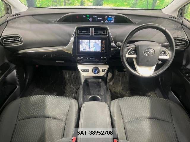 Toyota PRIUS 2016-01 219941-1