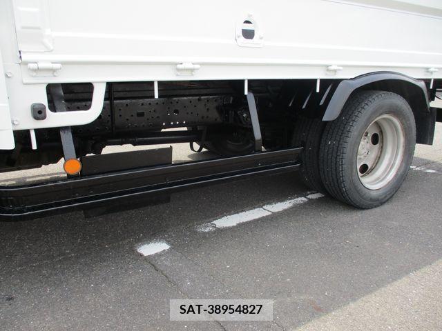Hino DUTRO 2013-11 296714-11