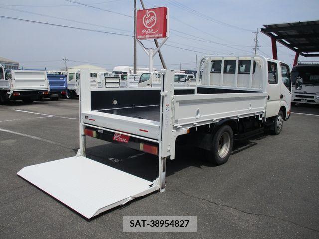 Hino DUTRO 2013-11 296714-0
