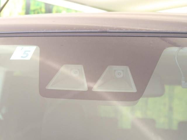 Toyota ROOMY 2023-05 18475-2