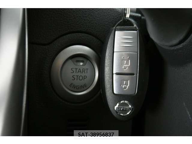 Nissan MARCH 2014-01 225093-17