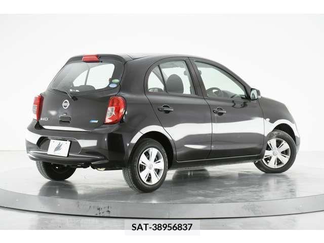 Nissan MARCH 2014-01 225093-4