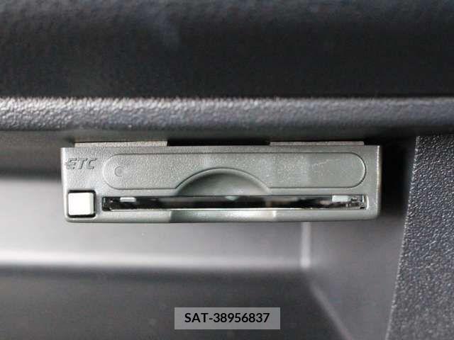 Nissan MARCH 2014-01 225093-3