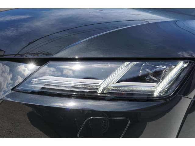 Audi TT 2020-03 22759-1
