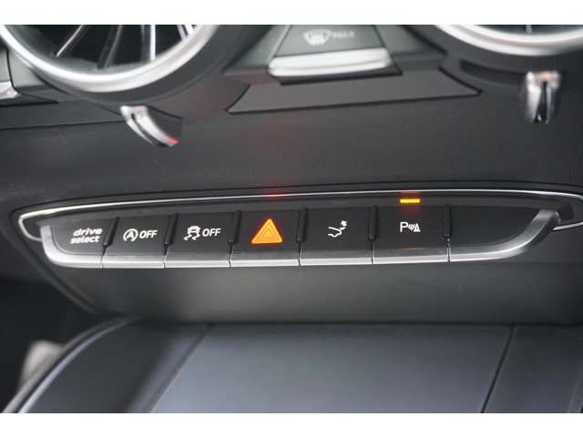 Audi TT 2020-03 22759-12