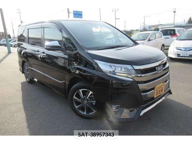 Toyota NOAH 2021-05 214069-2