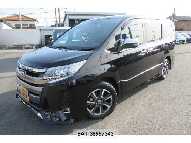 Toyota NOAH 2021-05 214069-0
