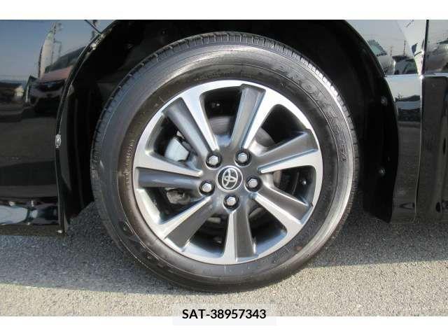 Toyota NOAH 2021-05 214069-15