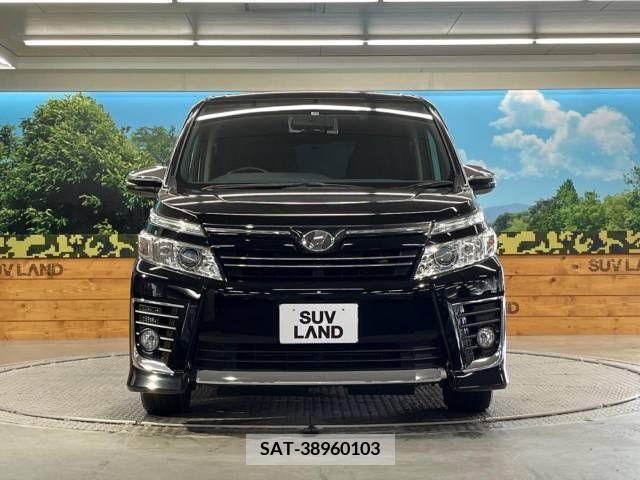 Toyota VOXY 2015-10 321454-14