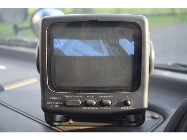 Isuzu ELF TRUCK 2005-01 8773-16