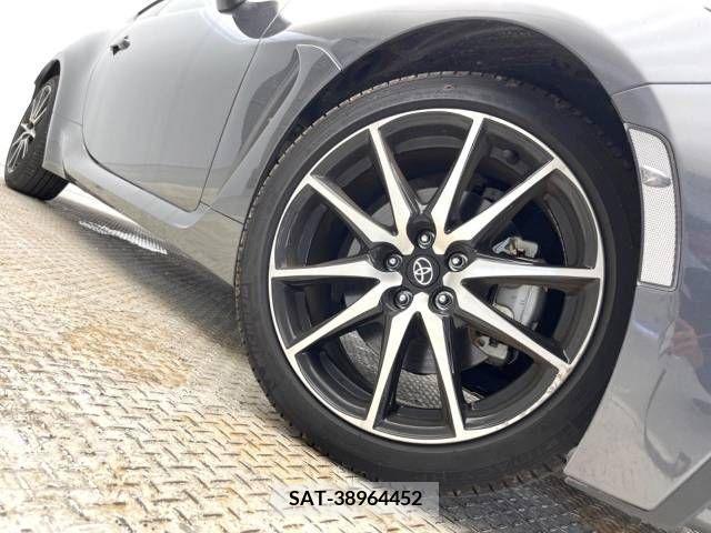 Toyota 86 2022-10 321262-14