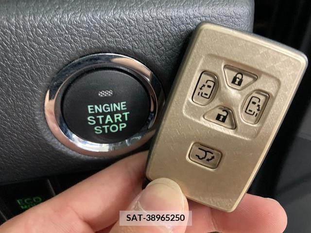 Toyota VELLFIRE 2014-07 369810-4