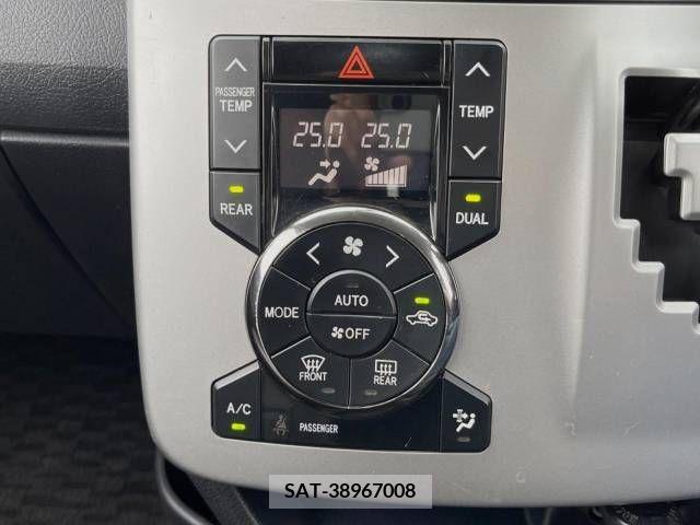 Toyota VOXY 2011-02 321333-5