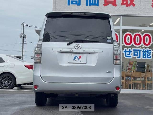 Toyota VOXY 2011-02 321333-16