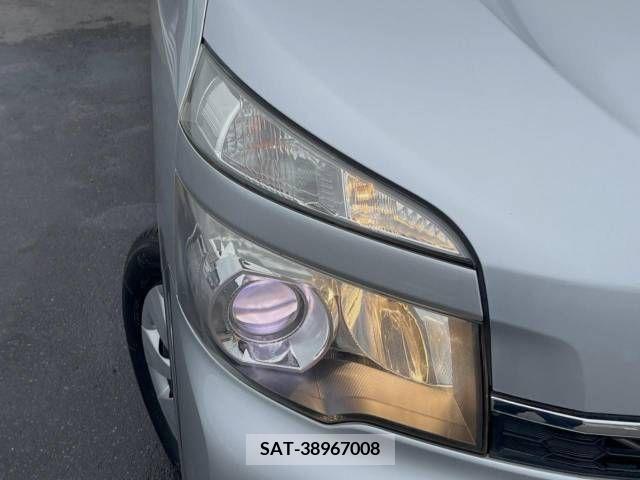 Toyota VOXY 2011-02 321333-13