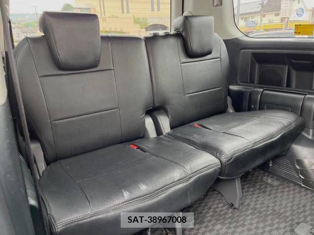 Toyota VOXY 2011-02 321333-11