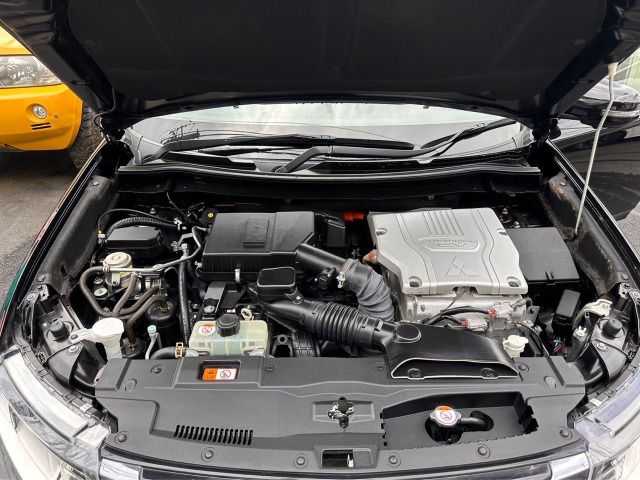 Mitsubishi OUTLANDER PHEV 2017-11 3509-3