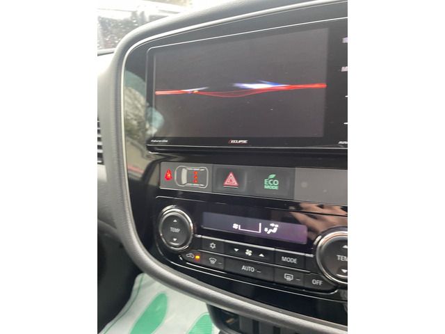 Mitsubishi OUTLANDER PHEV 2017-11 3509-18
