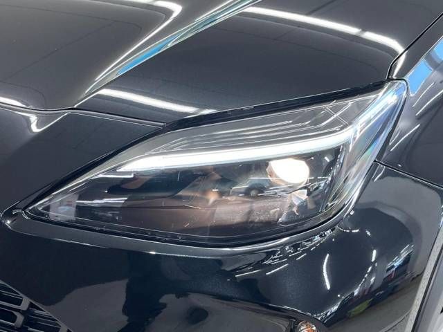 Toyota YARIS CROSS 2023-03 28911-12
