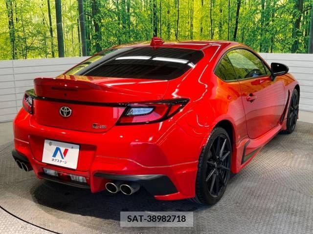 Toyota 86 2022-04 228949-17