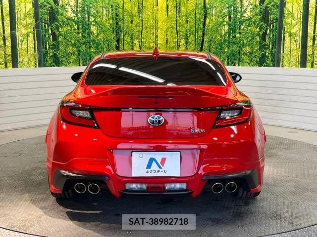 Toyota 86 2022-04 228949-15