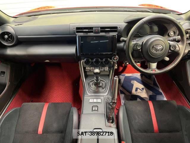 Toyota 86 2022-04 228949-1