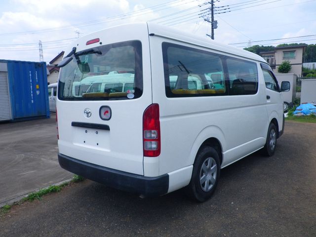 Toyota HIACE WAGON 2011-03 985-1