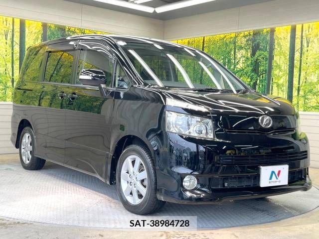 Toyota VOXY 2008-11 254569-17