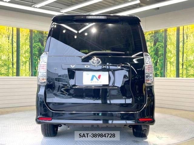 Toyota VOXY 2008-11 254569-16