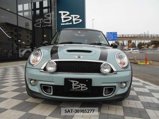 Bmw MINI 2014-01 293894-1