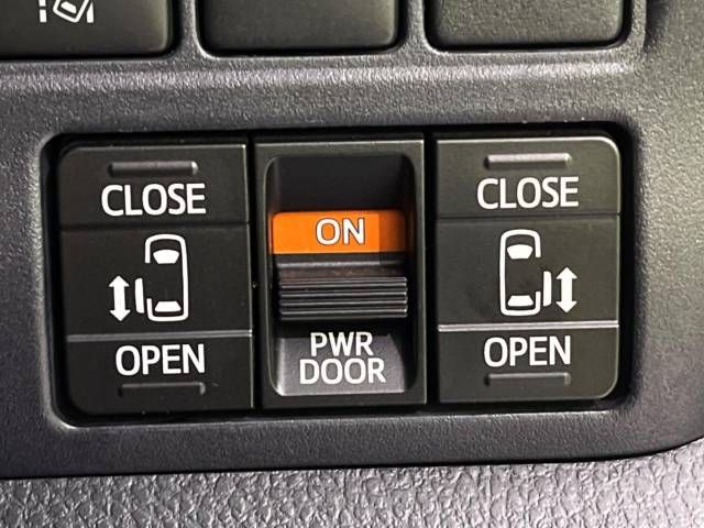 Toyota VOXY 2017-02 17934-5