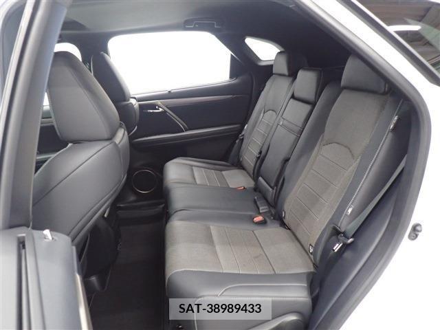 Lexus RX 2021-10 363025-24