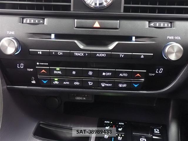 Lexus RX 2021-10 363025-14