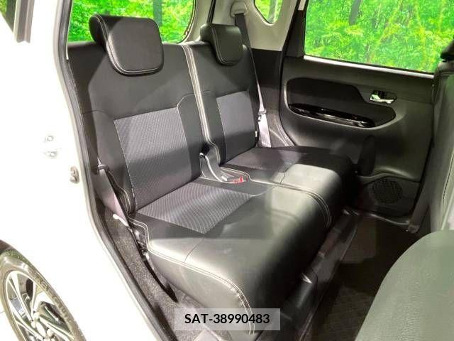 Daihatsu MOVE CUSTOM 2017-09 337438-9