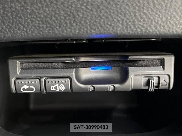 Daihatsu MOVE CUSTOM 2017-09 337438-7