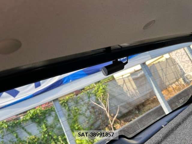 Suzuki SWIFT 2011-04 394402-17
