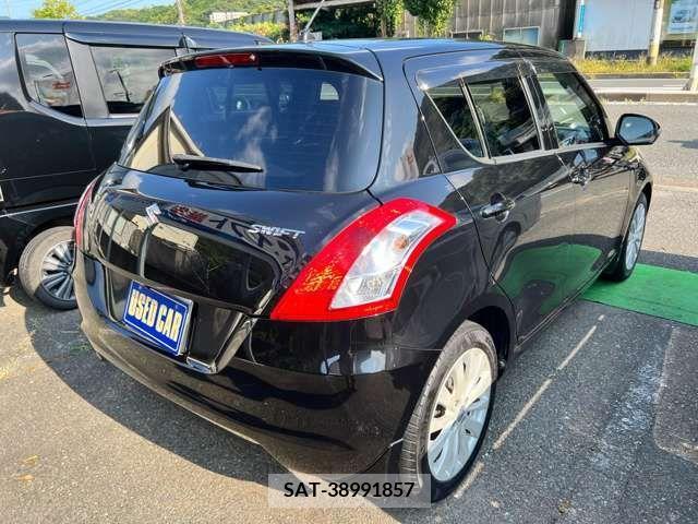 Suzuki SWIFT 2011-04 394402-2