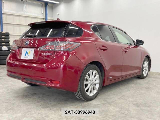 Lexus CT 2013-10 275251-17
