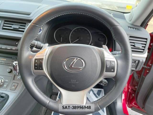 Lexus CT 2013-10 275251-11