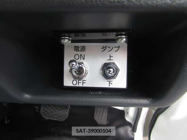 Suzuki CARRY TRUCK 2024-03 263632-18