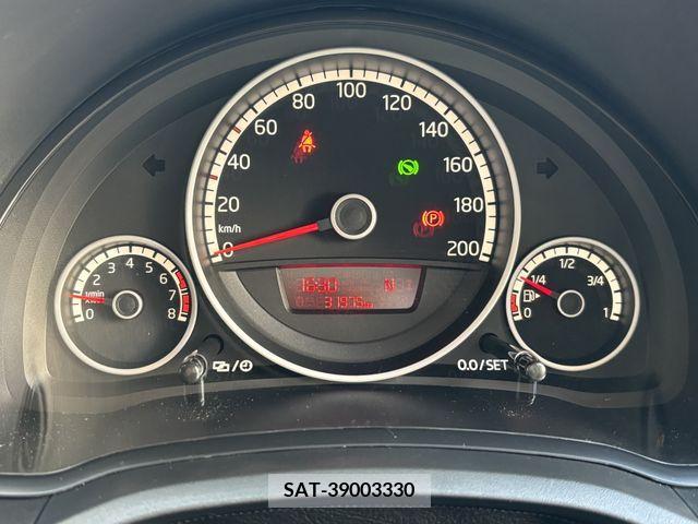 VolksWagen UP! 2014-09 320270-12