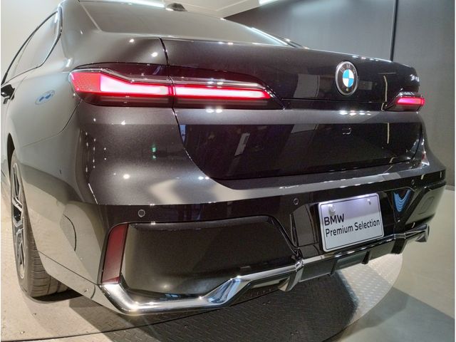 Bmw 7 SERIES 2023-06 21770-16