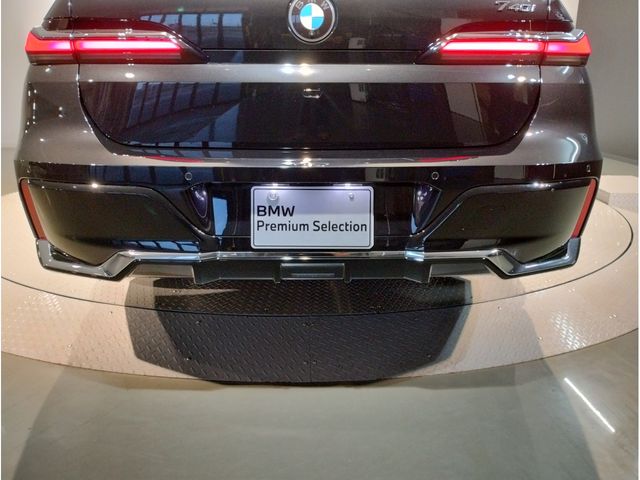 Bmw 7 SERIES 2023-06 21770-17