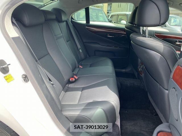 Lexus LS 2008-06 316805-14