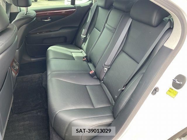 Lexus LS 2008-06 316805-13