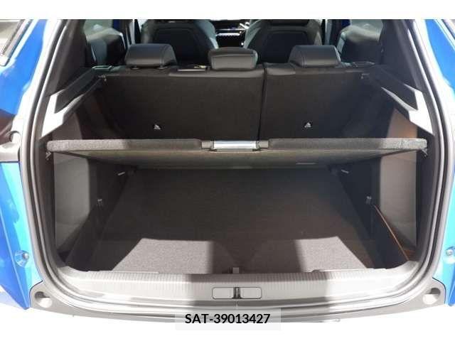 Peugeot 2008 2022-09 317401-15